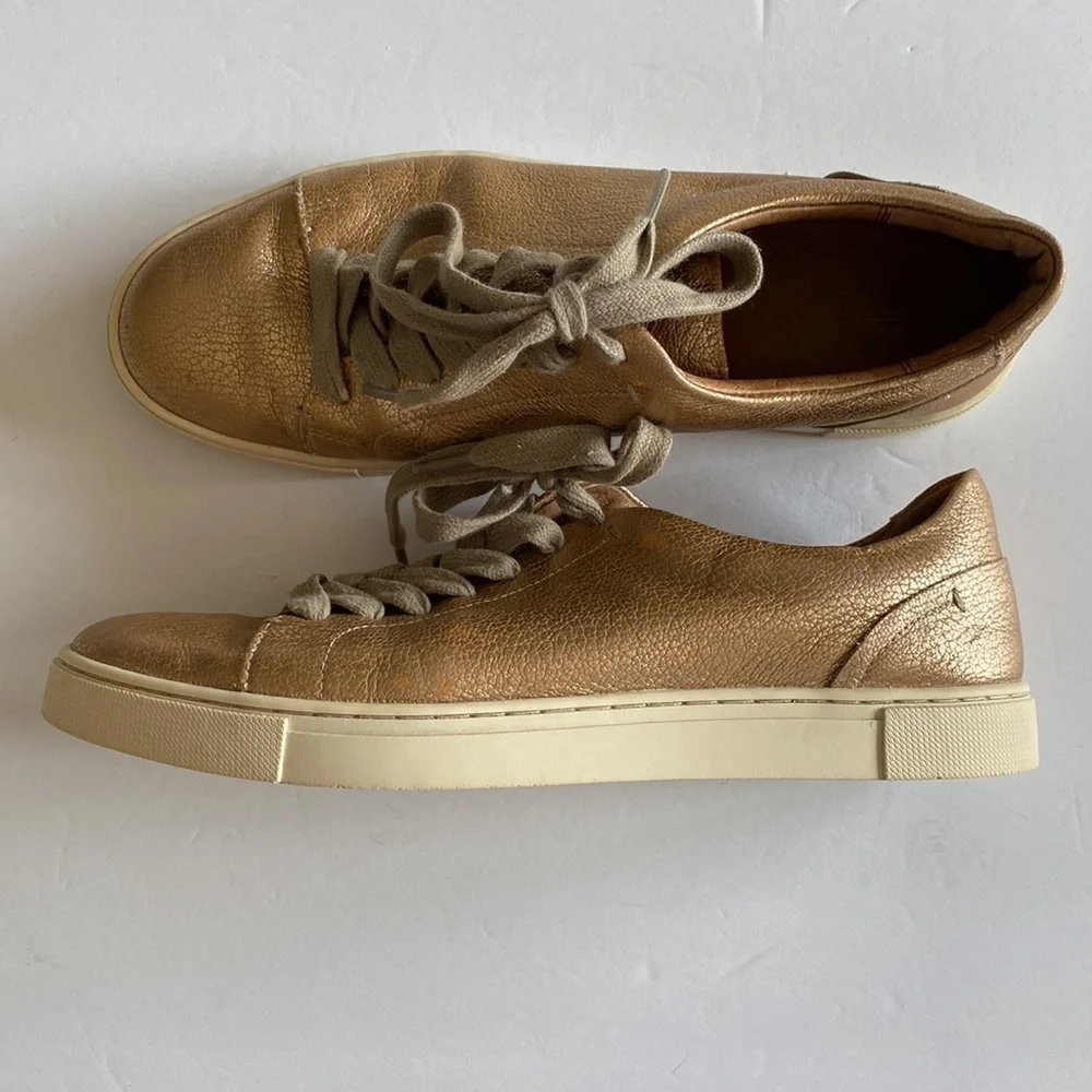 Frye Ivy lace up low top rose gold leather shoes sneakers Sz 8.5